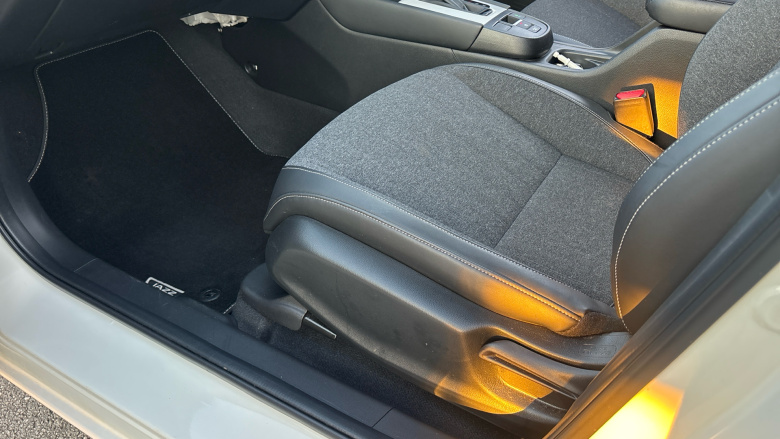 Honda Jazz 1.5 i-MMD Hybrid EX 5dr eCVT Hybrid Hatchback